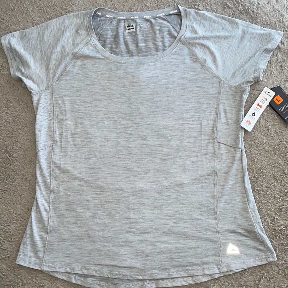 🔮 3/$15!! RBX Large Gray Dry Fit Shirt